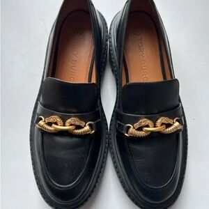 Tory Burch Jessa Lug Sole Loafers – Black Leather, Gold Horsebit, Size 7